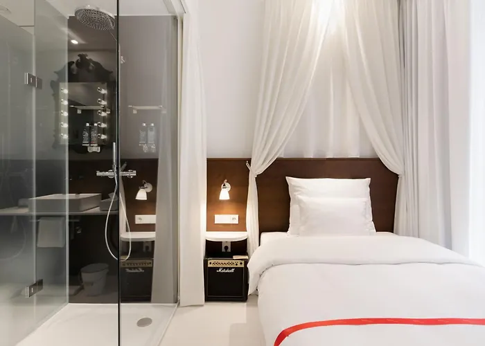 Ruby Rosi Otel Münih