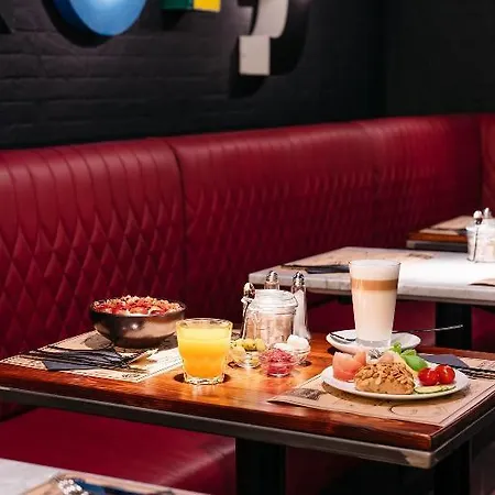 Ruby Rosi By Ihg 4* München