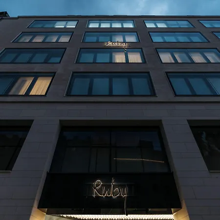Hotel Ruby Rosi By Ihg Munich