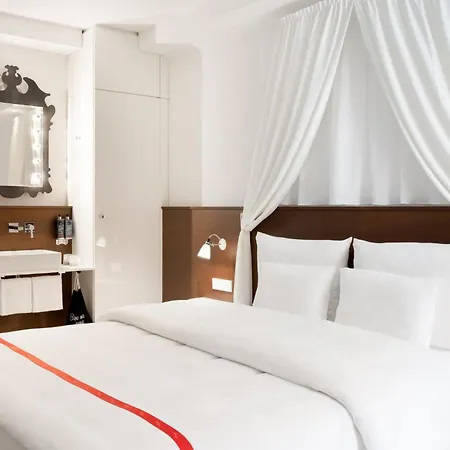 Hotel Ruby Rosi