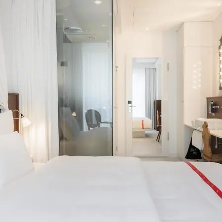 Ruby Rosi Hotel 4*