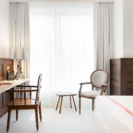 Hotel Ruby Rosi