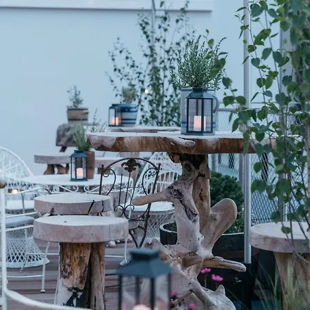 Hotel Ruby Rosi 4*