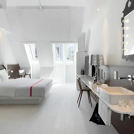 Отель Ruby Rosi 4*